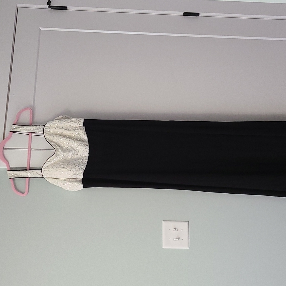 R & M Richards special occasion dress